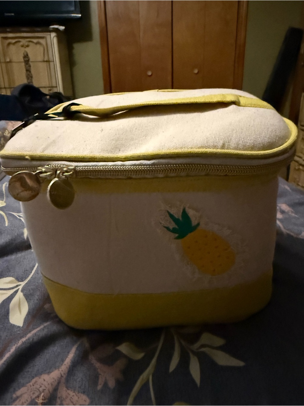 Canvas Pineapple Cosmetic Case - Yellow & Cream